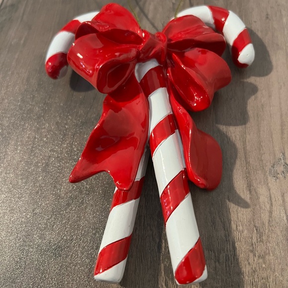 NEW Home Goods TjMaxx Candy Cane W/ Red Bow Ribbon Resin Christmas Tree Ornament - Picture 3 of 9